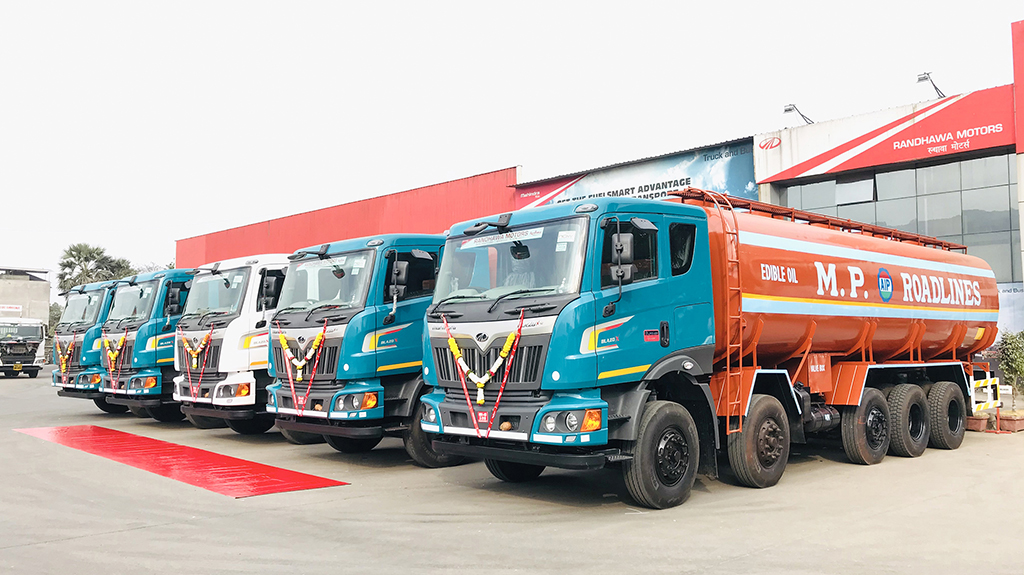 Mahindra Bus